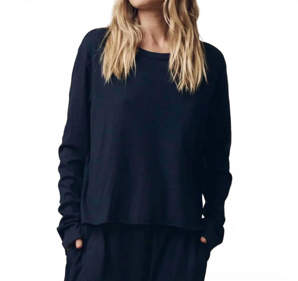 NEW THE GREAT. long sleeve crop tee in navy